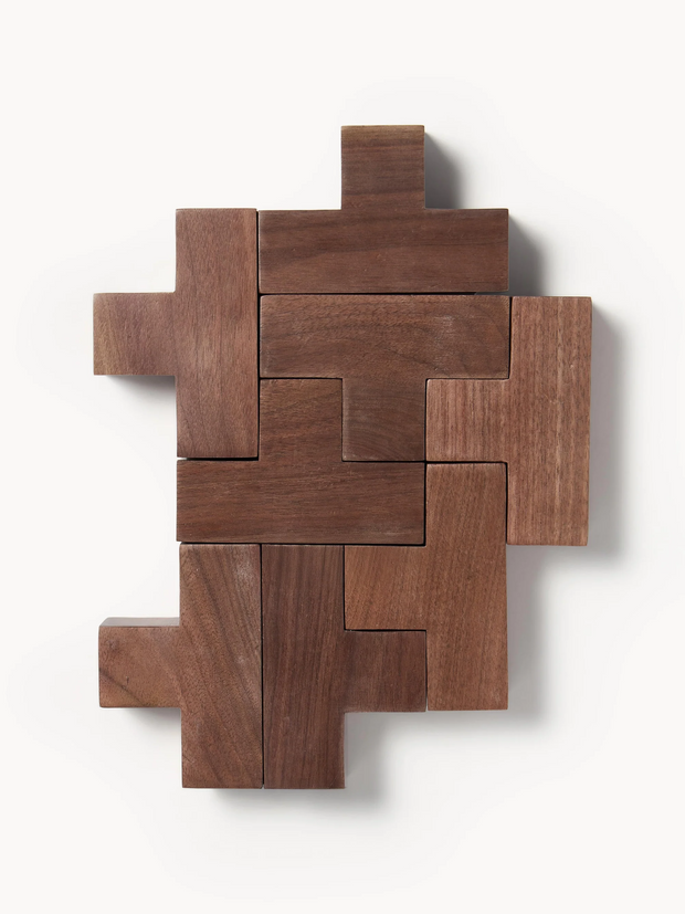 Figura Decorativa de Mármol y Madera de Nogal – Elegancia Natural para tu Hogar