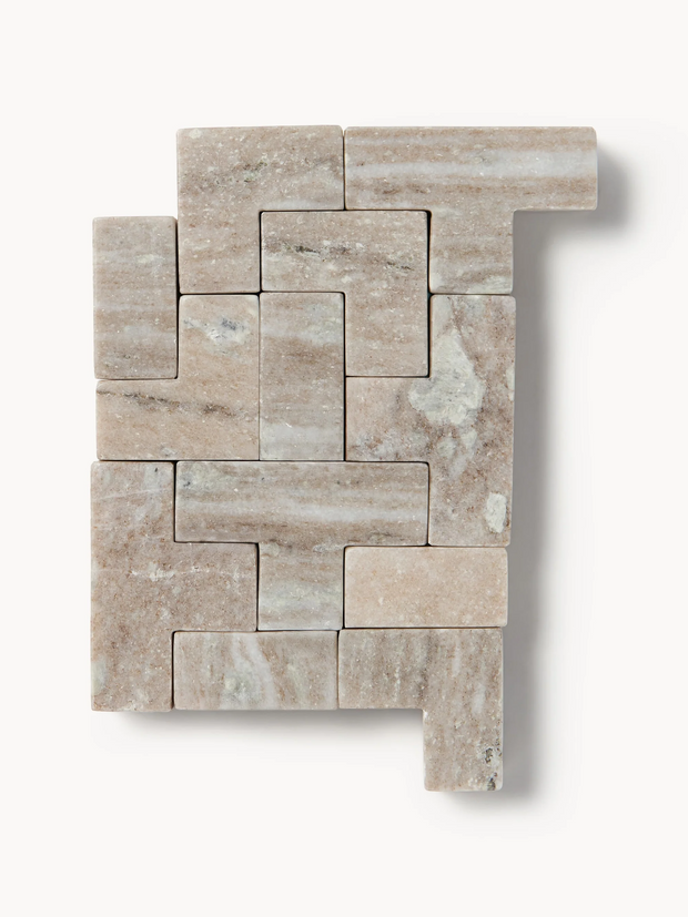 Figura Decorativa de Mármol y Madera de Nogal – Elegancia Natural para tu Hogar