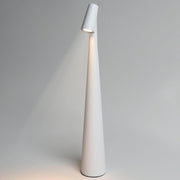 Effortless Elegance – A Portable LED Lamp for Modern Living