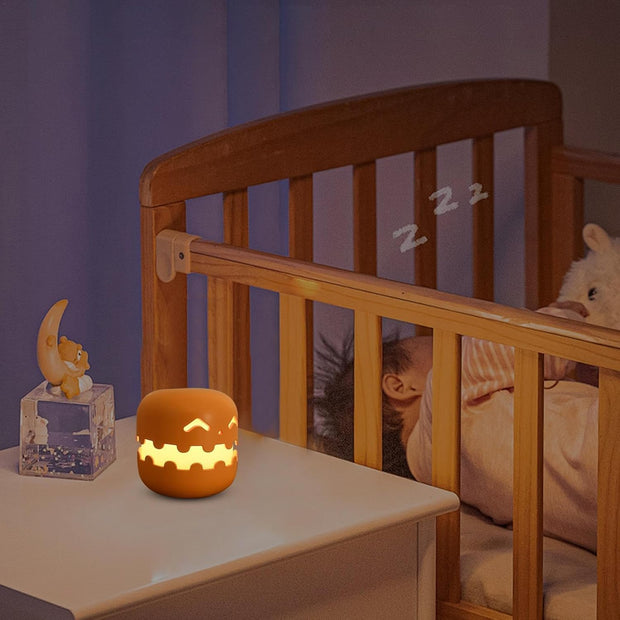 Cozy Pumpkin Light – Rechargeable, Portable & Perfect Anywhere