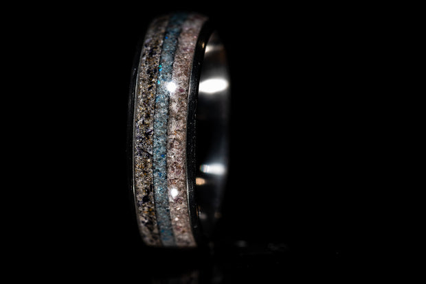 Worn by the Waves, Forged in Titanium – The Split Sand Ring
